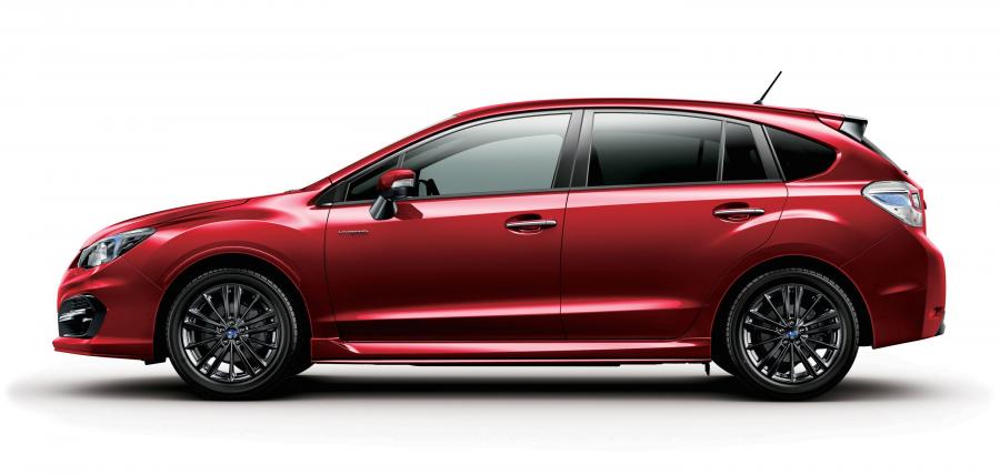  Subaru Impreza Sport Hybrid 2015 года  (фото 12 из 24)
